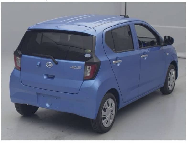 Daihatsu Mira 2021 1