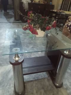 one Small center table in reasonable price I good condition