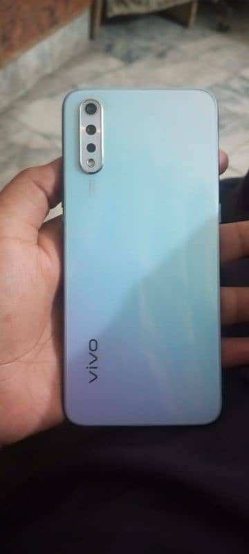 Vivo S1 4/128 5