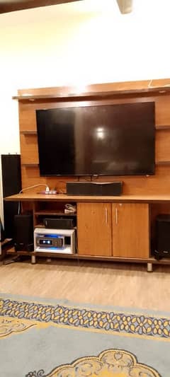 TV