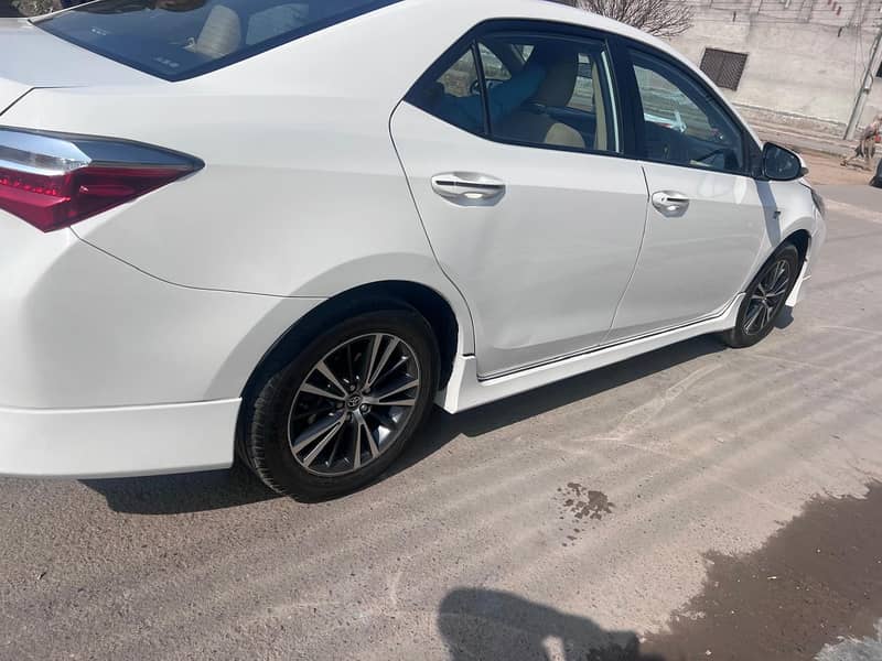 Toyota Corolla Altis 1.6 2021 2