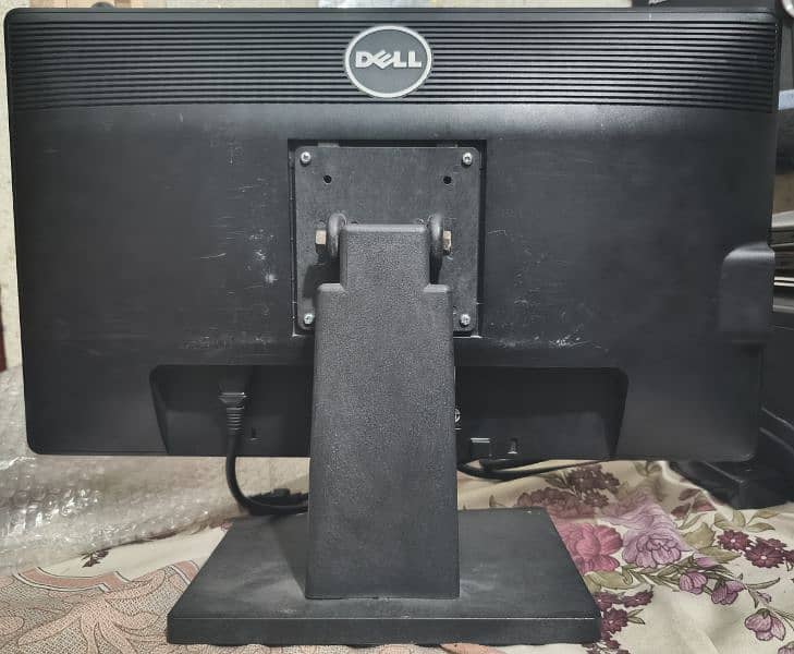 DELL LCD 22" 1080P\60FPS 6