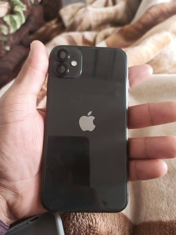 iphone 11 water non pta pack original condition 128gb 0