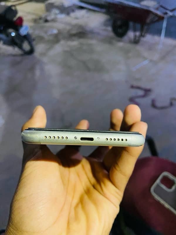 Iphone 11 64gb factory unlock 1