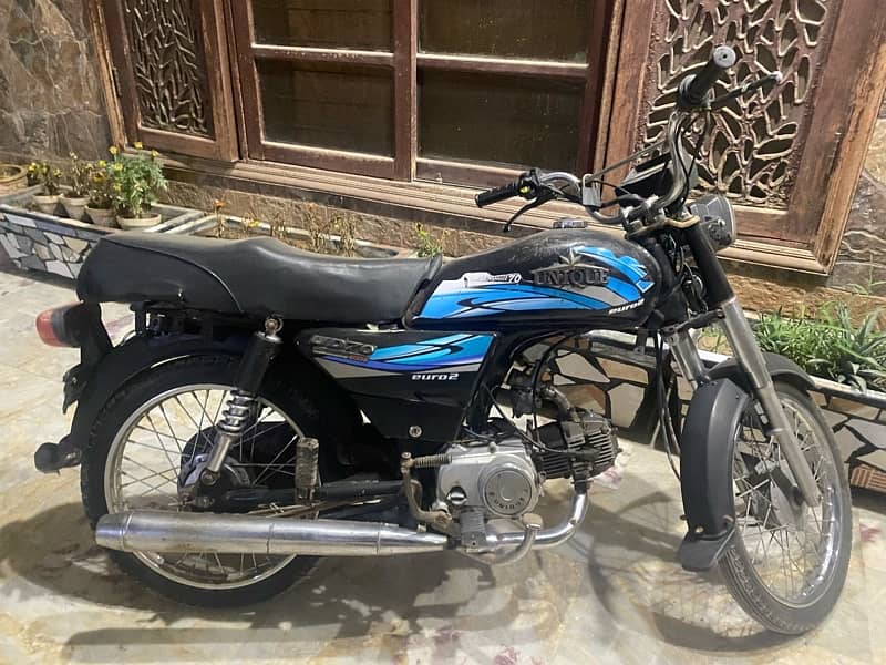 Unique 70 cc bike 1