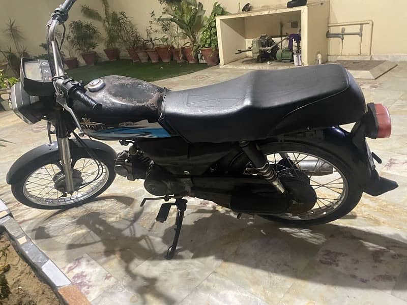 Unique 70 cc bike 2