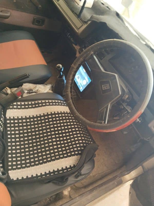 Toyota Corolla 1983 7