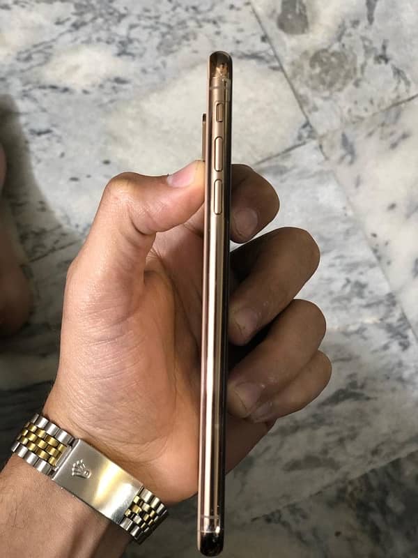 iphone xs max 256gb pta approved f/u 2