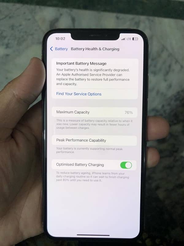 iphone xs max 256gb pta approved f/u 7