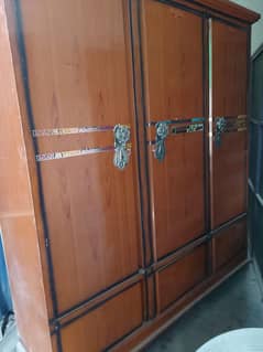 3 door metal almari wardrobe