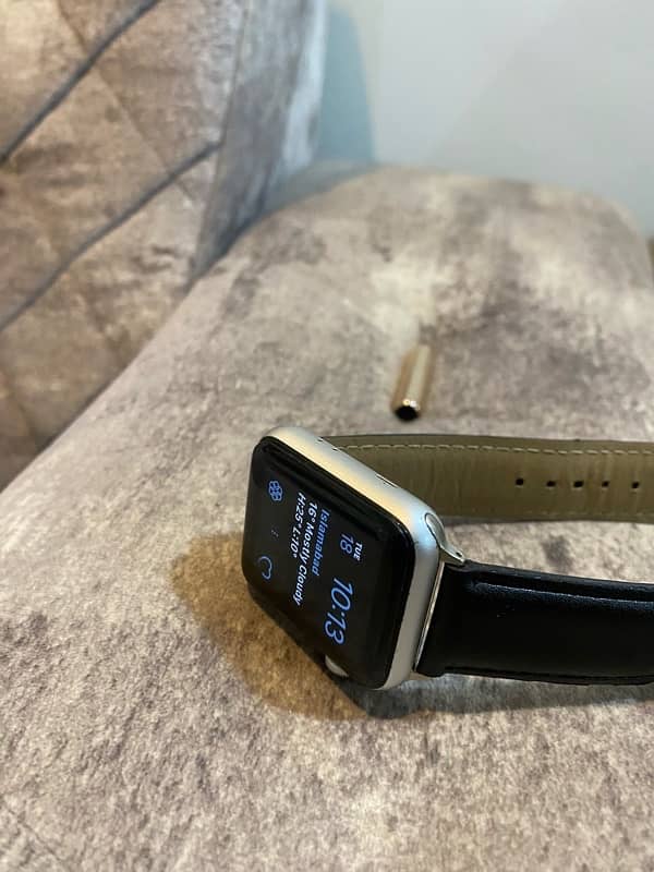 Apple watch series 3 42m gps modeloriginal charger 5