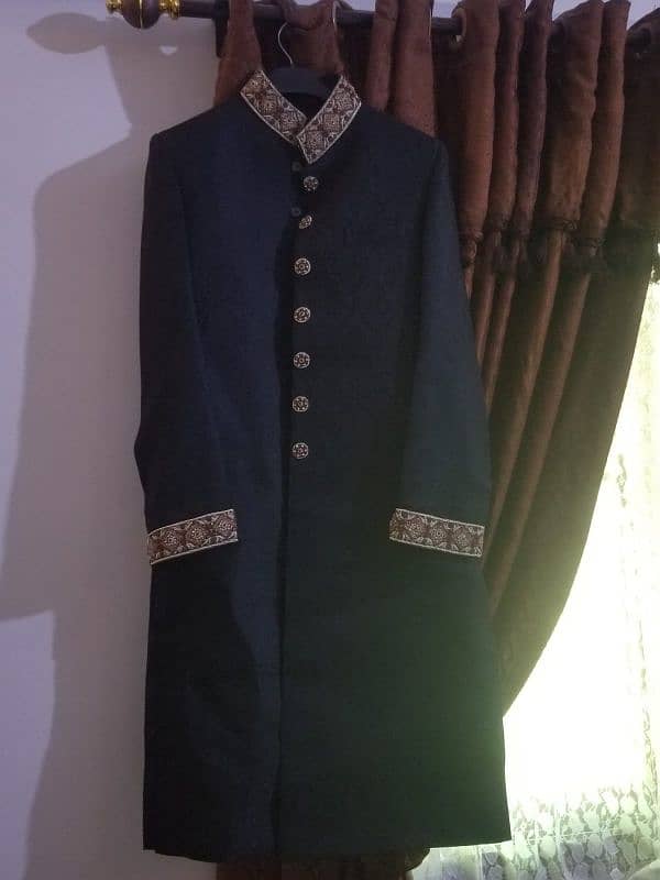 Premium Sherwani Set – Worn Once – Includes Khussay & Turban 6