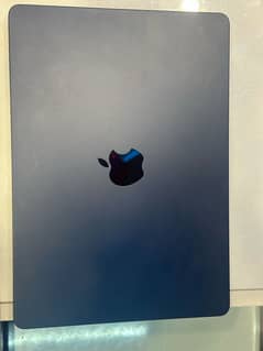 Macbook Air 2022 M2 || Apple || box pack | 13.6 inches | midnight blue