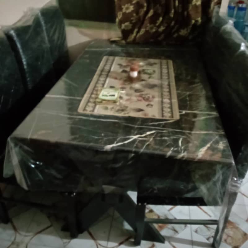 Dinning table for sale 2