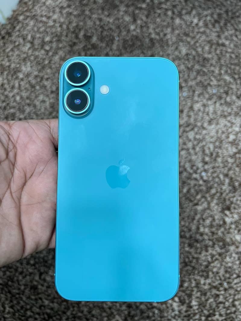 Selling iPhone XR 64GB – Converted to iPhone 16, 89%, JV– Great Price! 3