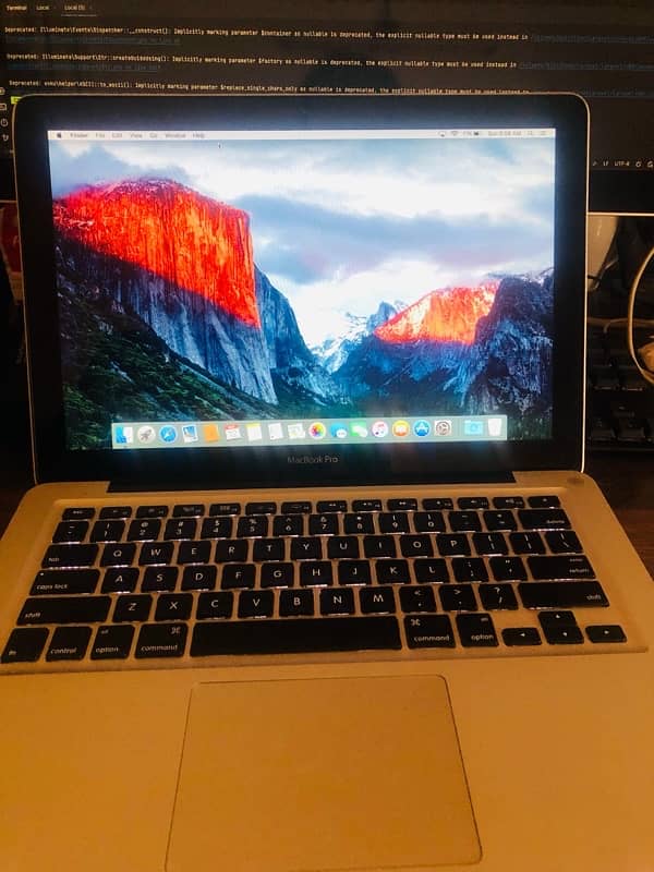 MACBOOK PRO 4