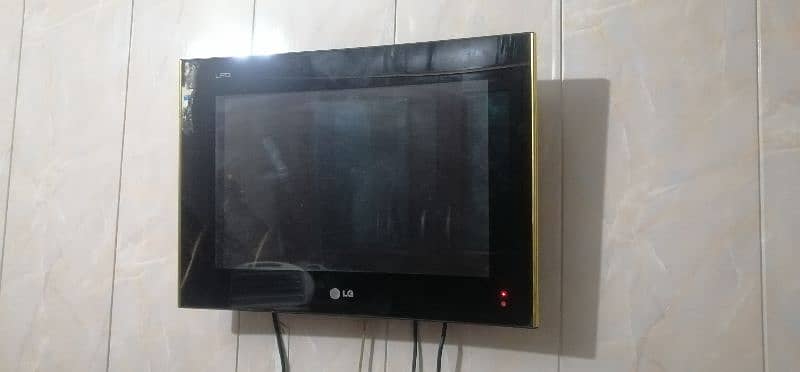 19 inch LED TV LG local 1