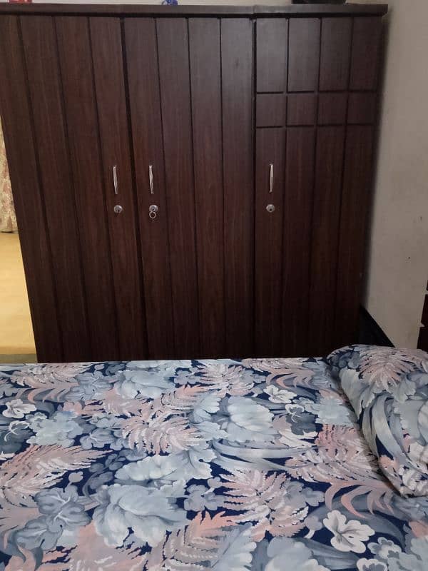 wooden Bed and three doors wardrobe without mattress 2