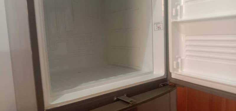 Refrigerator for Sale 3