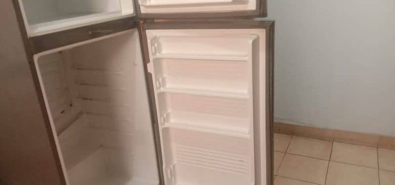 Refrigerator for Sale 5