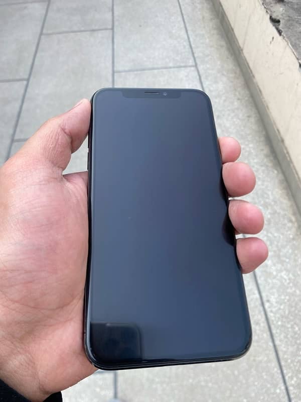 iPhone X 64gb PTA Approved 5