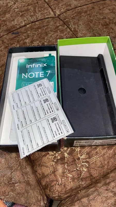 Infinix Note 7 128gb+6g full ok hai 4