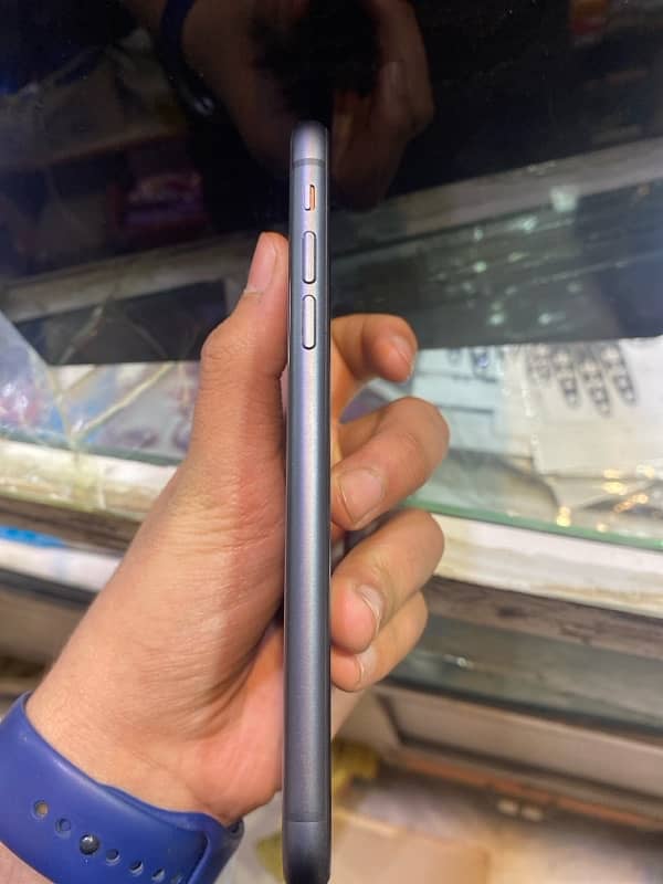 iphone11 jv 64 gb 1