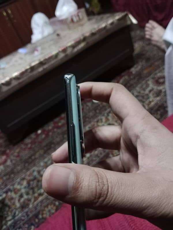 Oppo Reno 11 4