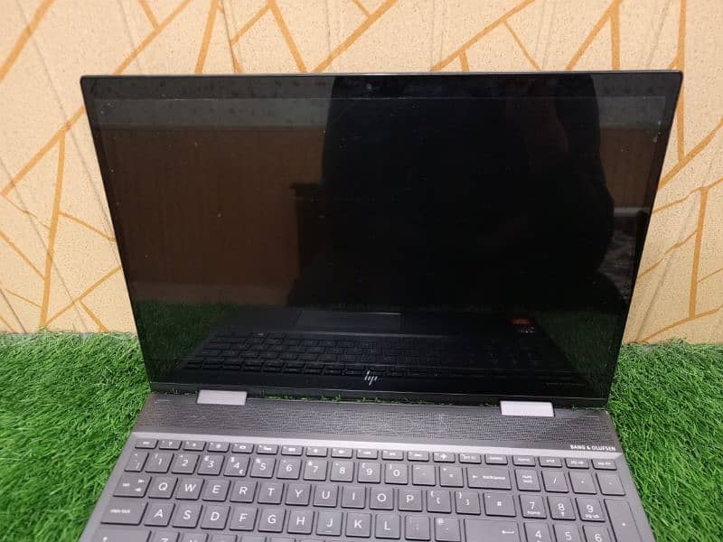 HP Envy X360 Laptop 9