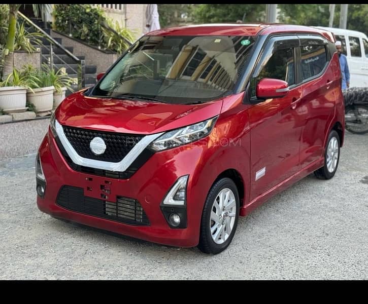 Nissan Dayz Highway Star 2019 S-Hybrid X Pro Pilot B/T Mira Alto Move 0