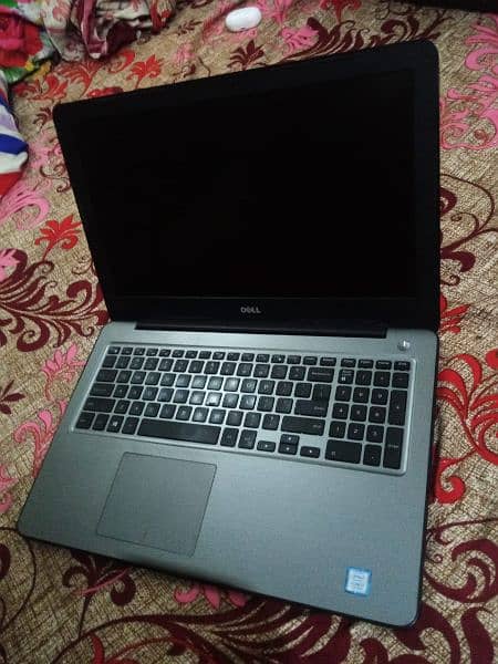 Dell Inspiron 5567 Core i5-7th Generation with 2 Gb Graphics Card 1