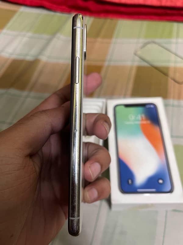 iphone X 64 GB PTA Approved 8