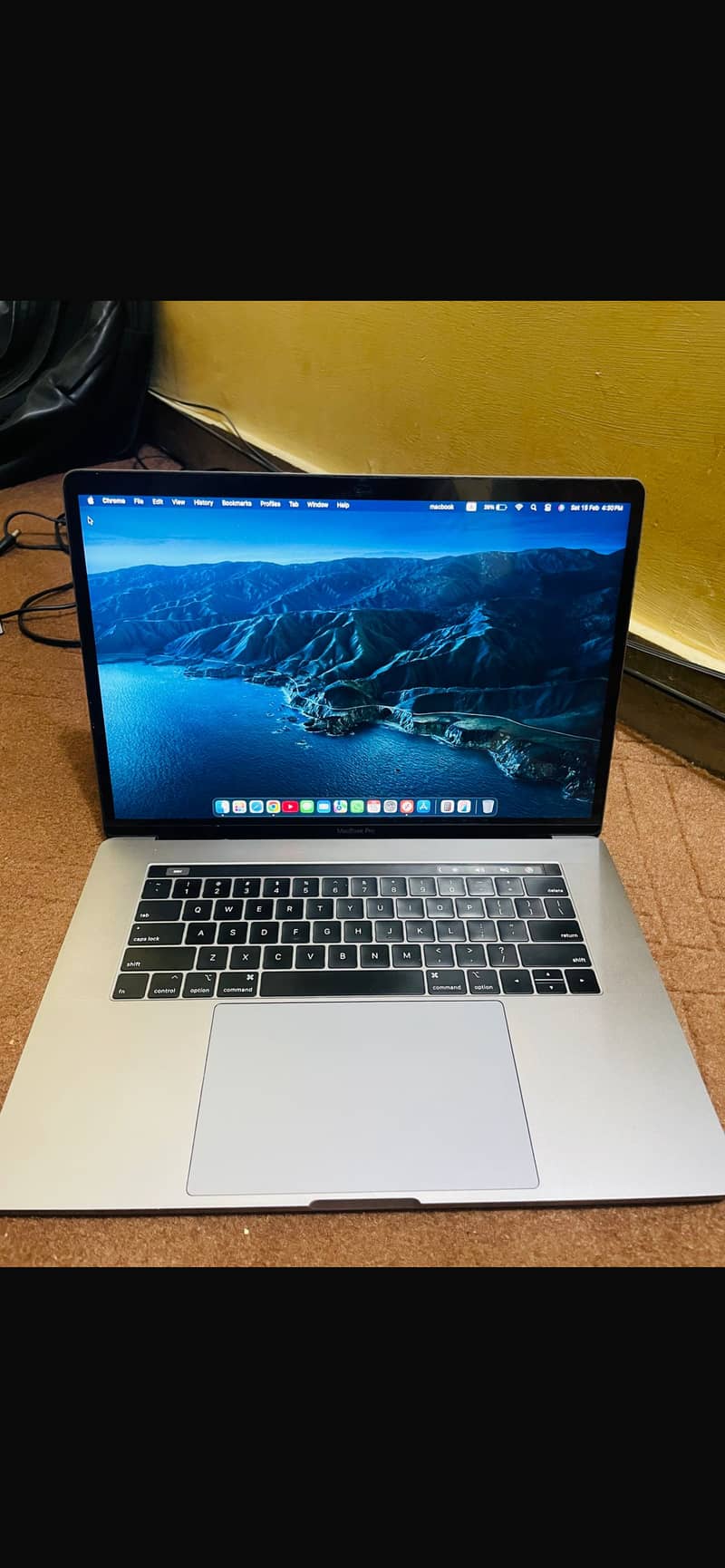 MackBook Pro i7 2018 0