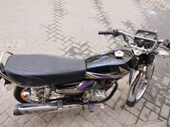 Honda 125 2020 black