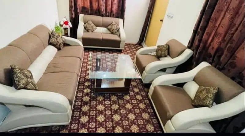 7 seater sofa set with cushions 0