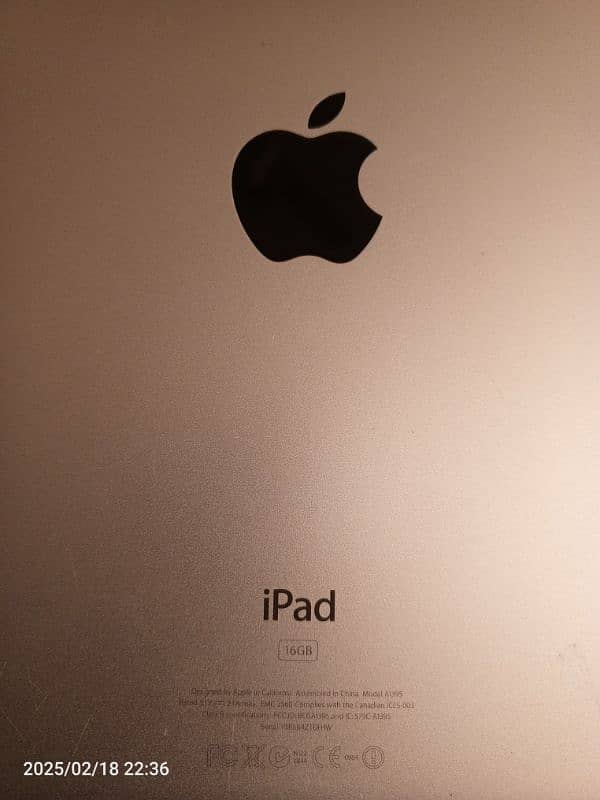 I pad 2 16GB 0