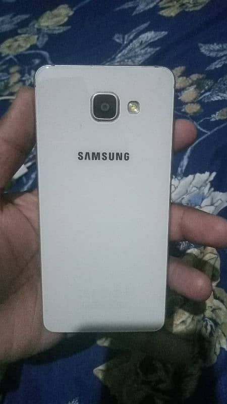 Samsung A510 1