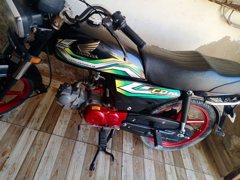 Honda CD 70 6