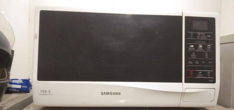 Samsung  microwave  oven 1