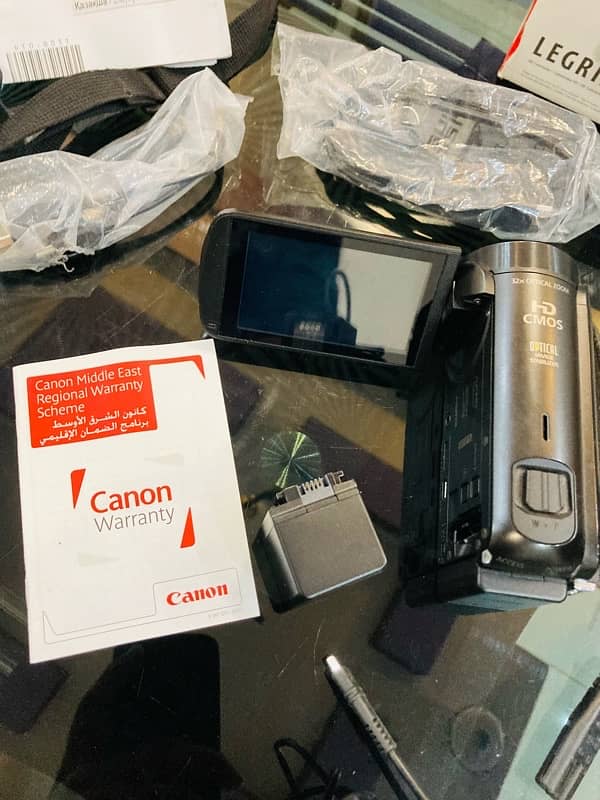 Canon handycam hfr806 touch 5