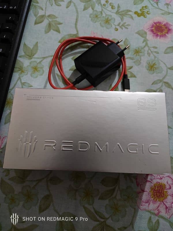 Red Magic 9 Pro 8Gen 3 6