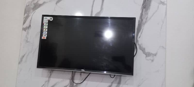 TCL led 32inch  10/10 condition 2