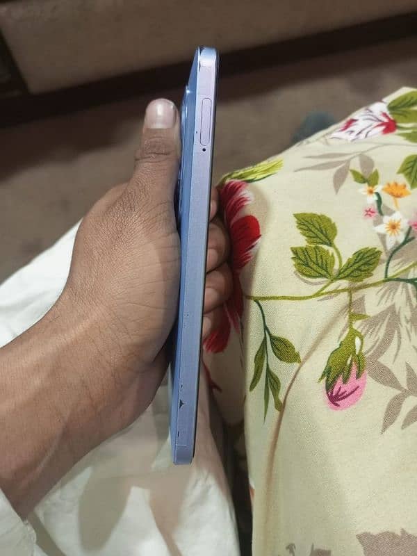 OPPO Reno 11F 1