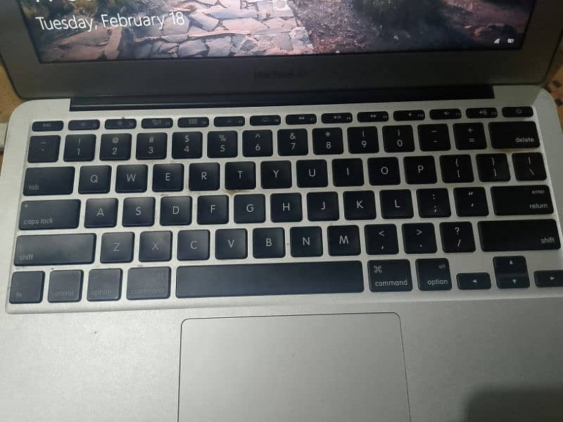 MacBook Air 2011 for sale 1