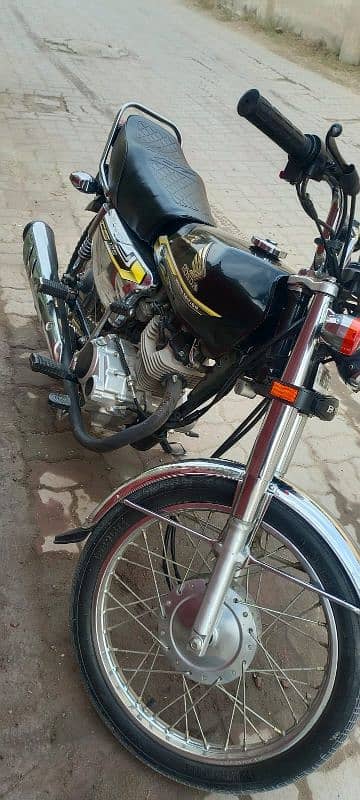 Honda 125 self start 4