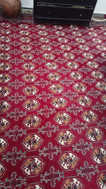 carpet for sell in good condition in reasonable price 3