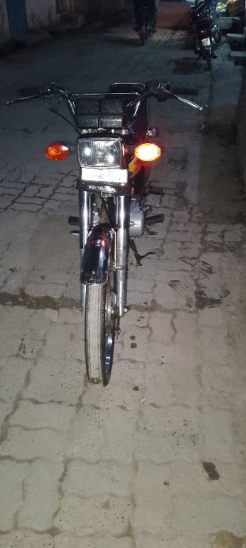 sale me motorcycle 125 3