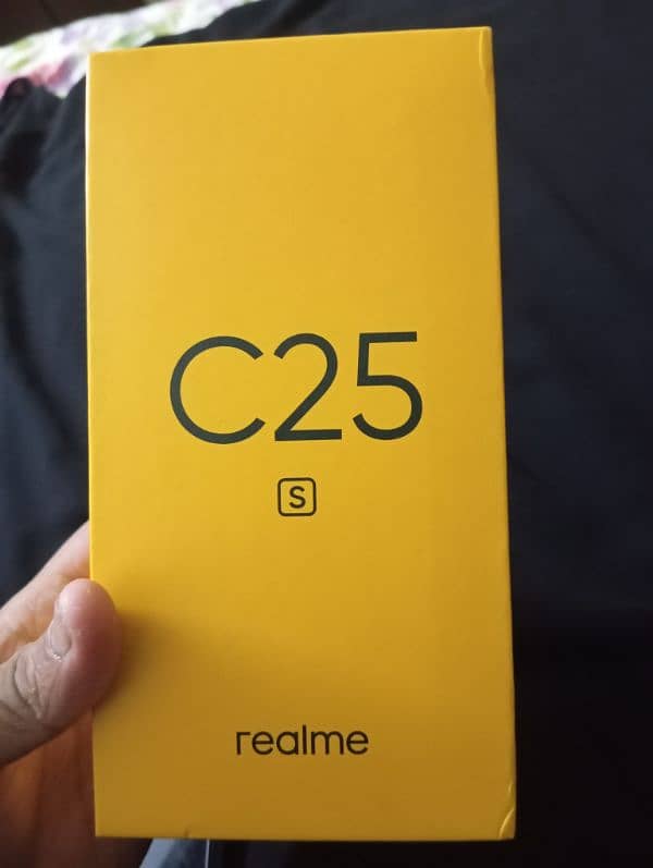 Realme C25s 0