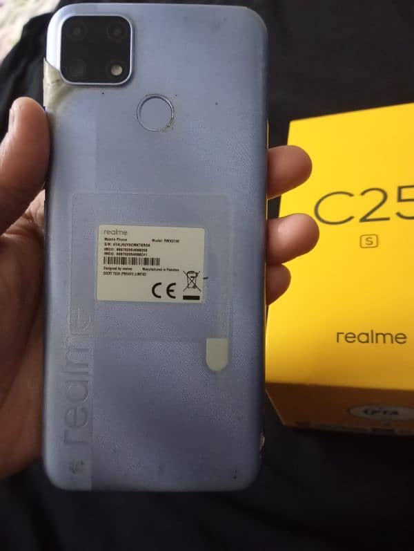 Realme C25s 4