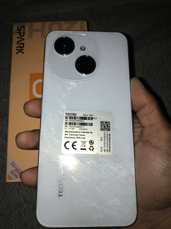 Tecno Spark Go 1 (3+3GB, 64GB) – White | Like New 3